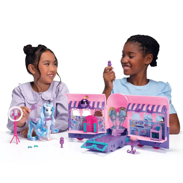 Perla's Clubhouse Trailer Playset